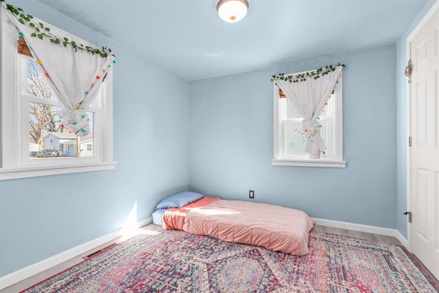 231 W SMITH AVENUE, Oshkosh, WI 54901