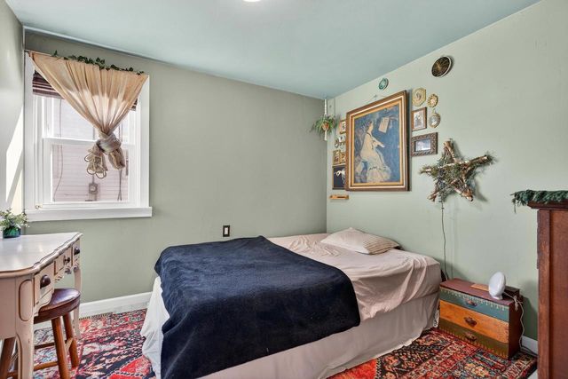 231 W SMITH AVENUE, Oshkosh, WI 54901