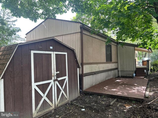 310 BROOKLYN DR, York, PA 17406