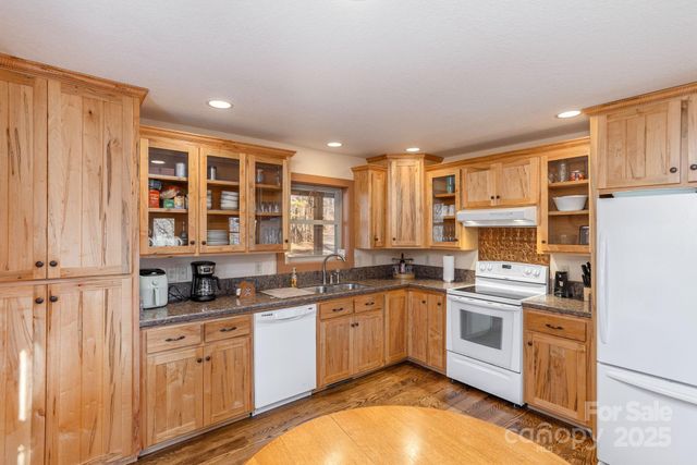 48 & 50 Wild Turkey Run, Black Mountain, NC 28711