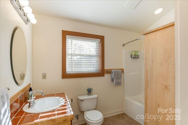 48 & 50 Wild Turkey Run, Black Mountain, NC 28711