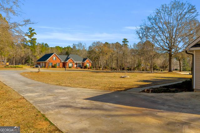 116 Newport Road NE, Milledgeville, GA 31061