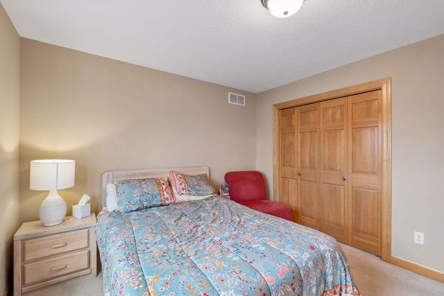 3497 Fox Tail Trail NW, Prior Lake, MN 55372
