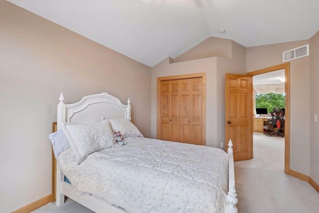 3497 Fox Tail Trail NW, Prior Lake, MN 55372