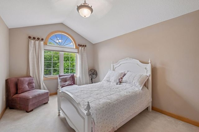 3497 Fox Tail Trail NW, Prior Lake, MN 55372