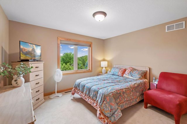 3497 Fox Tail Trail NW, Prior Lake, MN 55372