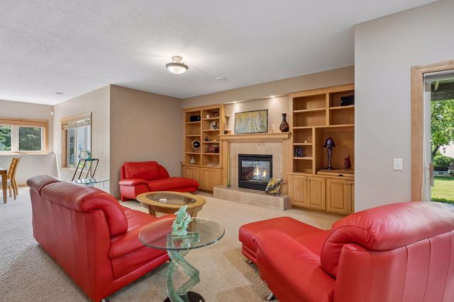 3497 Fox Tail Trail NW, Prior Lake, MN 55372