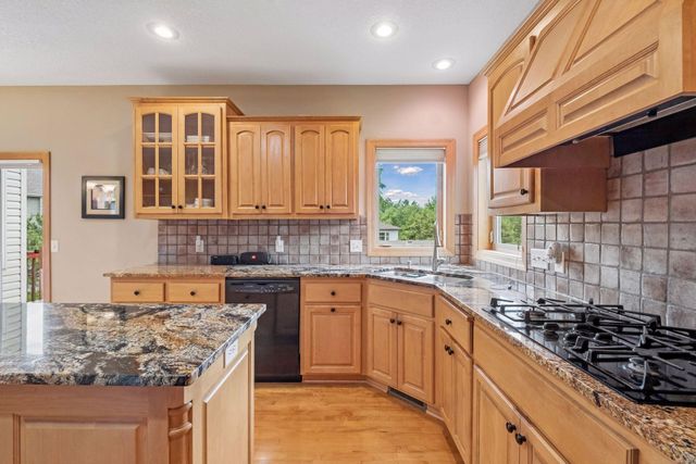 3497 Fox Tail Trail NW, Prior Lake, MN 55372