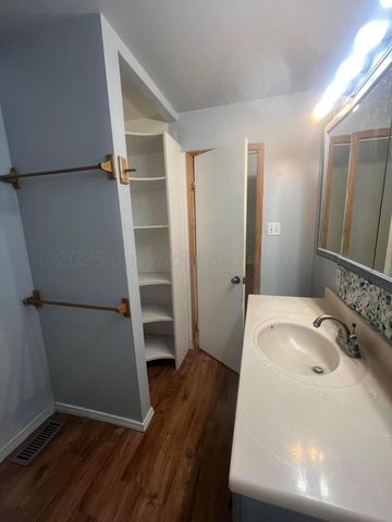 1565 BELL Street, Amarillo, TX 79106