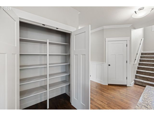 12795 LINDSAY ANNE Ln, Oregon City, OR 97045