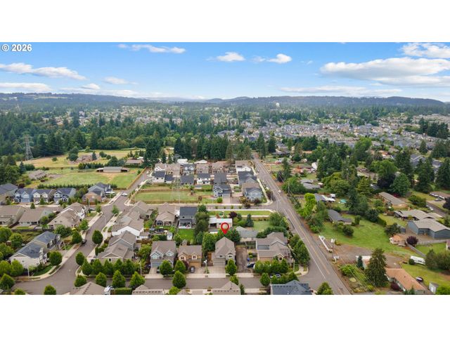 12795 LINDSAY ANNE Ln, Oregon City, OR 97045