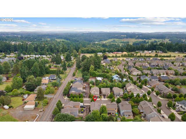 12795 LINDSAY ANNE Ln, Oregon City, OR 97045