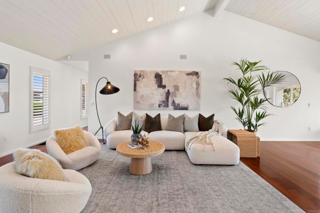Image 31 of property listing at 541 S Granados Avenue, Solana Beach, CA 92075
