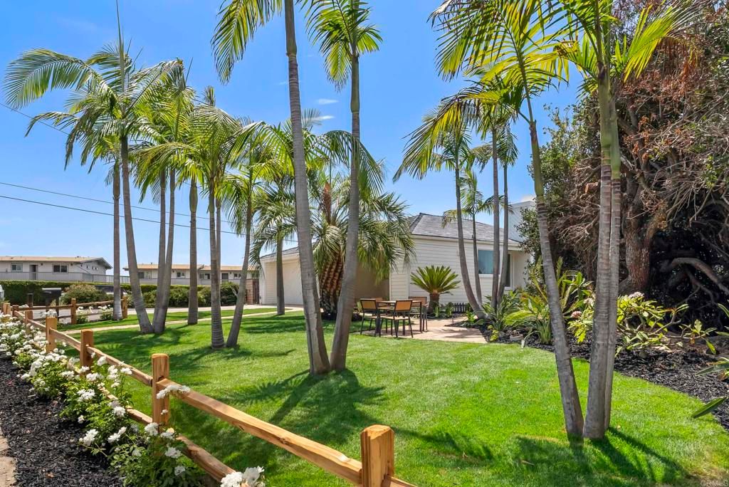 Image 8 of property listing at 541 S Granados Avenue, Solana Beach, CA 92075