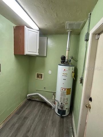 1801 NE 28 AVENUE N, Gainesville, FL 32609