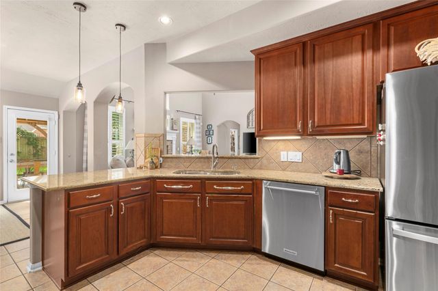 23719 Desert Gold Drive, Katy, TX 77494