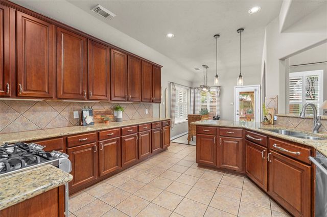 23719 Desert Gold Drive, Katy, TX 77494