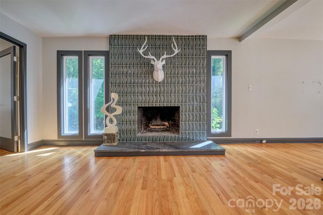 486 Willow Cove Road, Lake Wylie, SC 29710