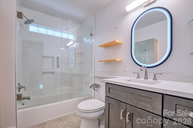 486 Willow Cove Road, Lake Wylie, SC 29710