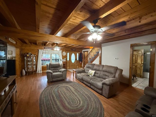 197 County Estates Drive, Mitchell, IN 47446