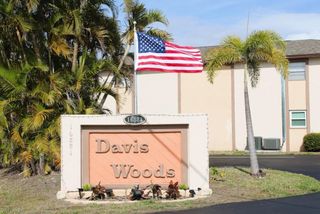 16881 Davis RD 712, Fort Myers, FL 33908