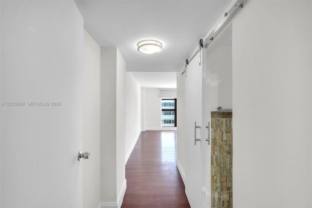 1800 Collins Avenue 10F, Miami Beach, FL 33139