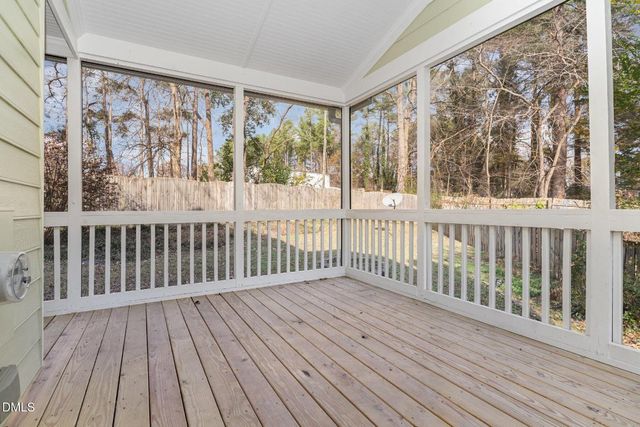 7329 Bassett Hall Court, Raleigh, NC 27616