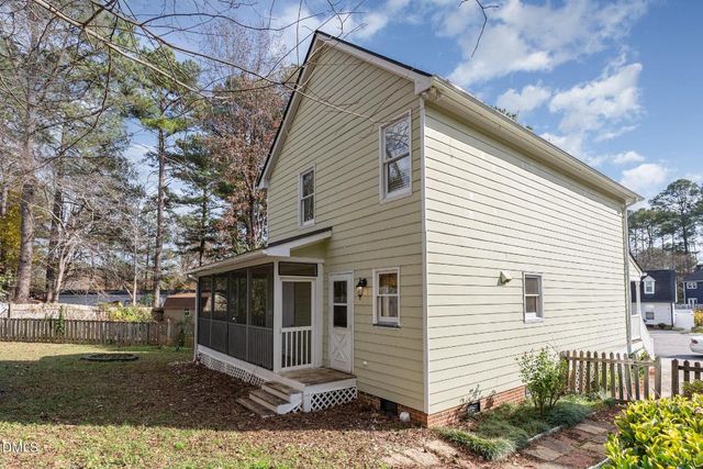 7329 Bassett Hall Court, Raleigh, NC 27616