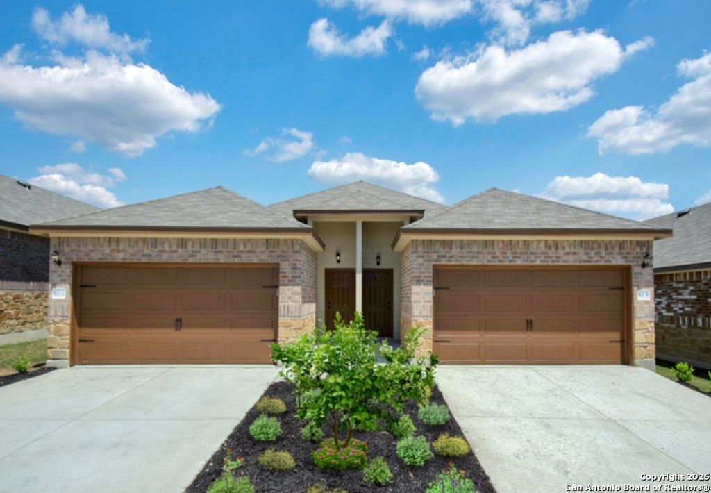 9211 Canyon, Converse, TX 78109