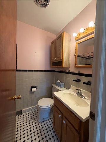 738 North Saint Lucas Street, Allentown City, PA 18104