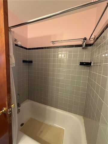 738 North Saint Lucas Street, Allentown City, PA 18104