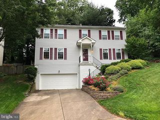 15694 PIKE TRL, Dumfries, VA 22025