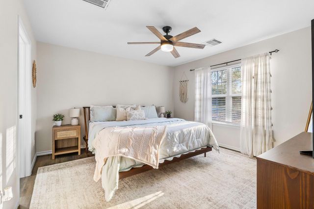 429 Wood Haven, Livingston, TX 77351