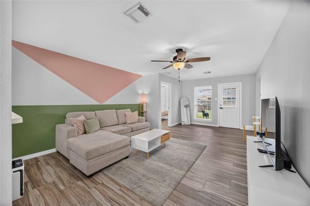 8302 Sanford Street, Baytown, TX 77521