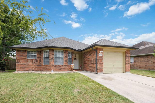 8302 Sanford Street, Baytown, TX 77521