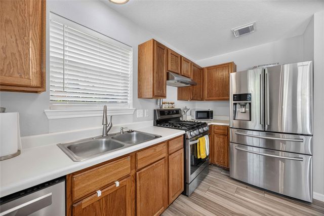 8302 Sanford Street, Baytown, TX 77521
