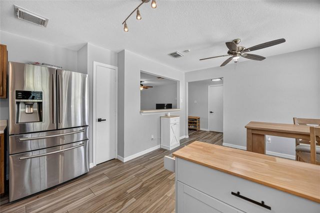 8302 Sanford Street, Baytown, TX 77521