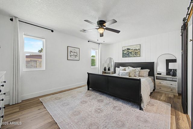2055 E FOUNTAIN Street, Mesa, AZ 85213