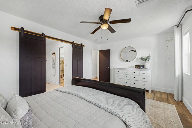 2055 E FOUNTAIN Street, Mesa, AZ 85213