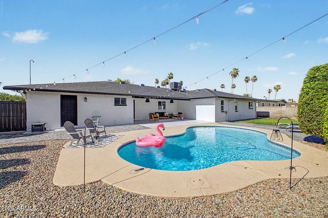 2055 E FOUNTAIN Street, Mesa, AZ 85213