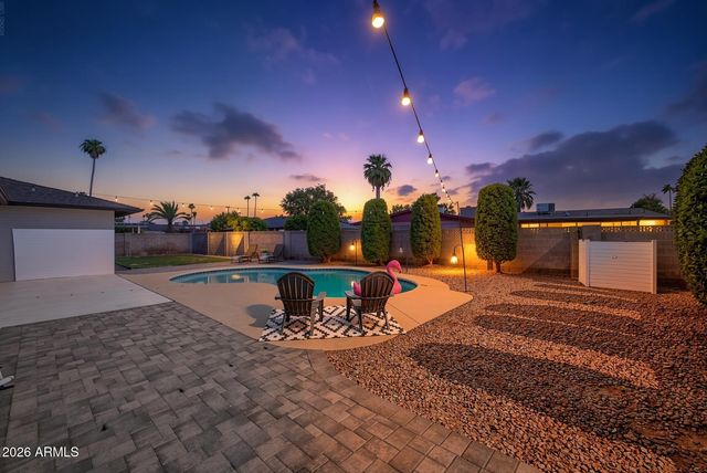 2055 E FOUNTAIN Street, Mesa, AZ 85213