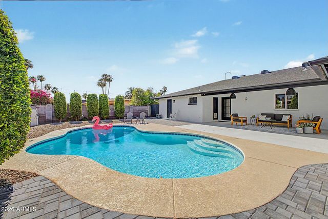 2055 E FOUNTAIN Street, Mesa, AZ 85213