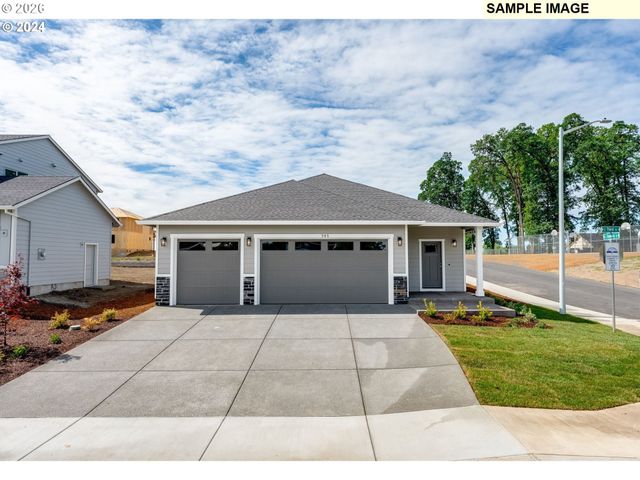 563 E Cleveland St, Carlton, OR 97111