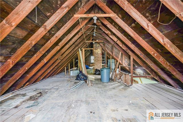 105 Louis Street, New Brunswick, NJ 08901