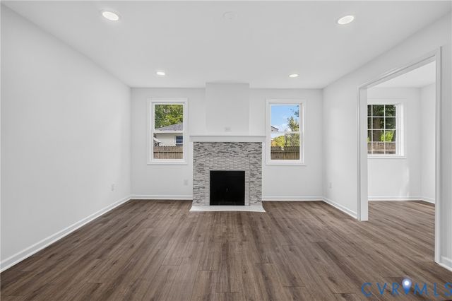3411 Trenton St, Hopewell, VA 23860
