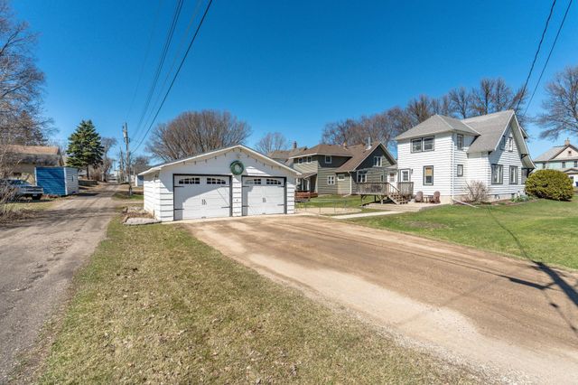 324 E Vasa Avenue, Fergus Falls, MN 56537