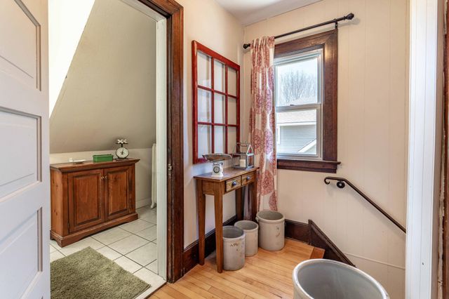 324 E Vasa Avenue, Fergus Falls, MN 56537