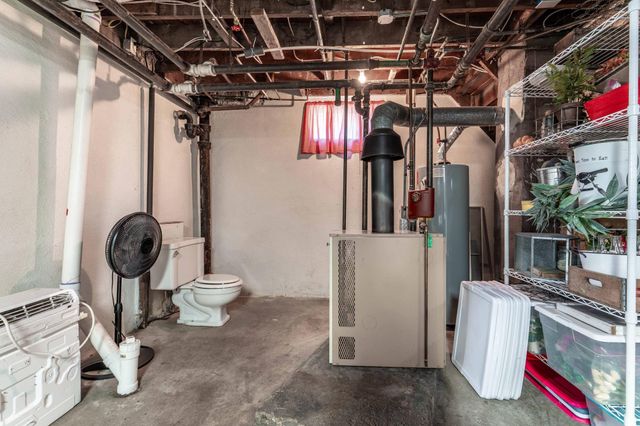 324 E Vasa Avenue, Fergus Falls, MN 56537