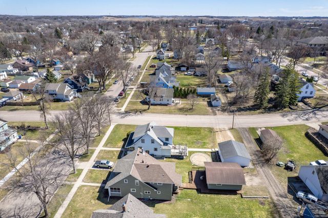 324 E Vasa Avenue, Fergus Falls, MN 56537