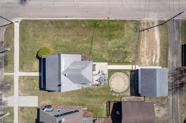 324 E Vasa Avenue, Fergus Falls, MN 56537